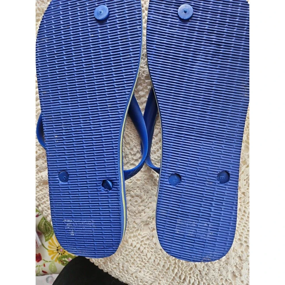 HAVAIANAS FLIP FLOPS BRAZIL LOGO BEACH SANDALS SZ 12